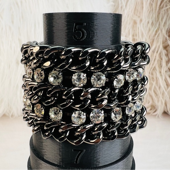 Stunning, heavy chain, shiny bling black gunmetal statement bracelet - Picture 3 of 6